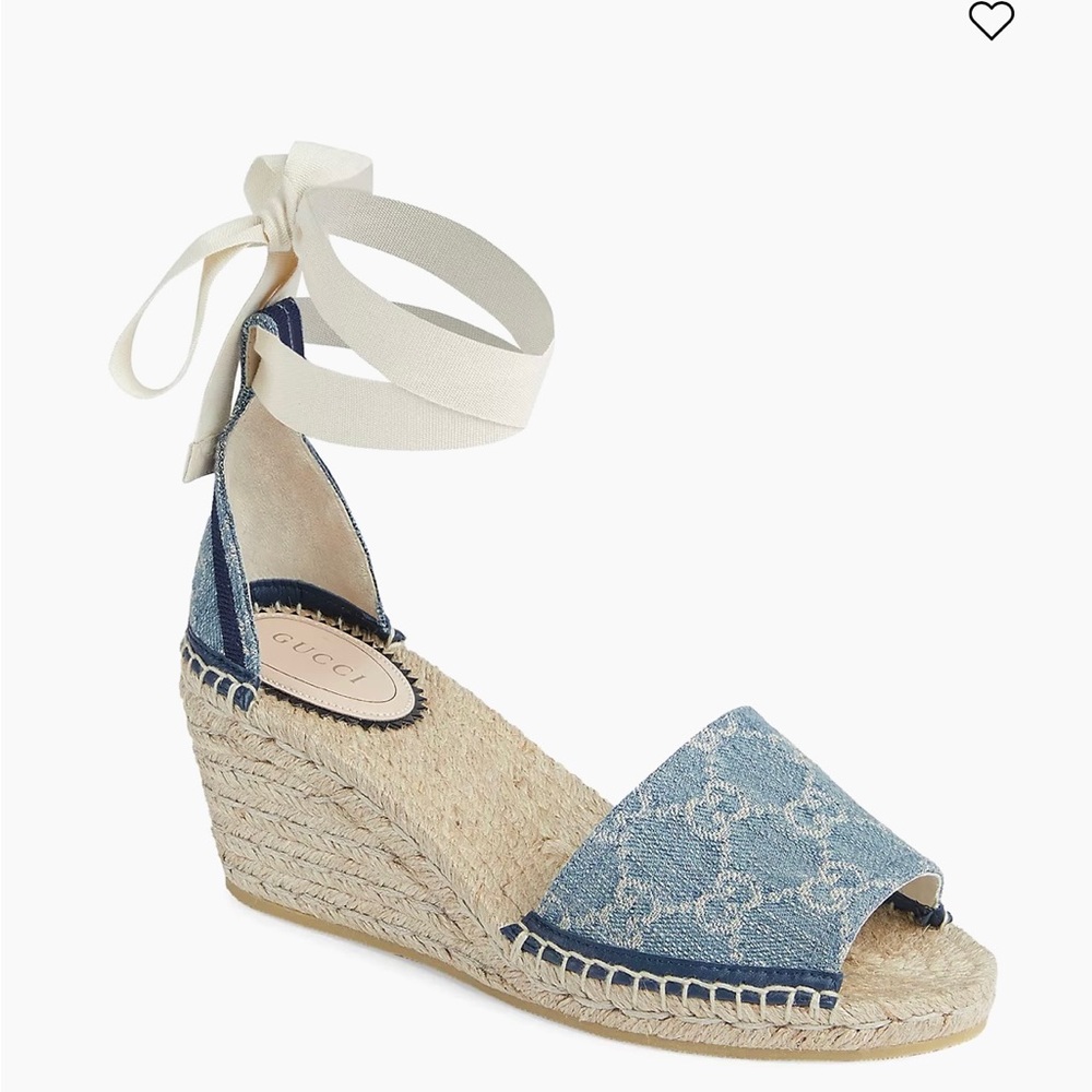 100% authentic Gucci Espadrilles sz 40 worn once